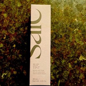 Saie tinted moisturizer